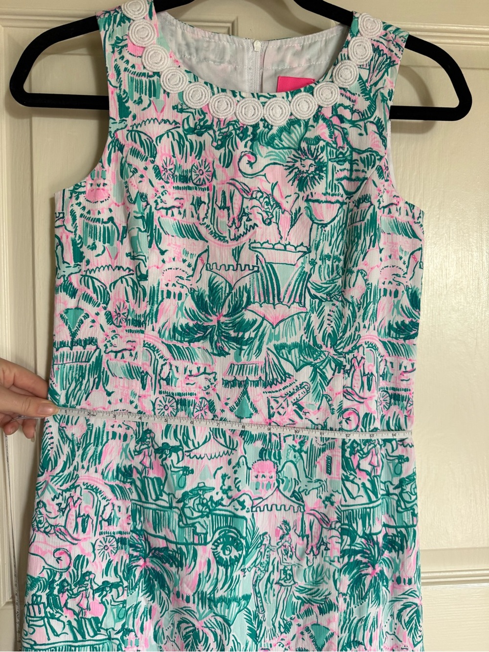 Gorgeous Girls Lilly Pulitzer Pink & Teal Tropical Print & Lace Sleeveless Dress - Picture 4 of 6